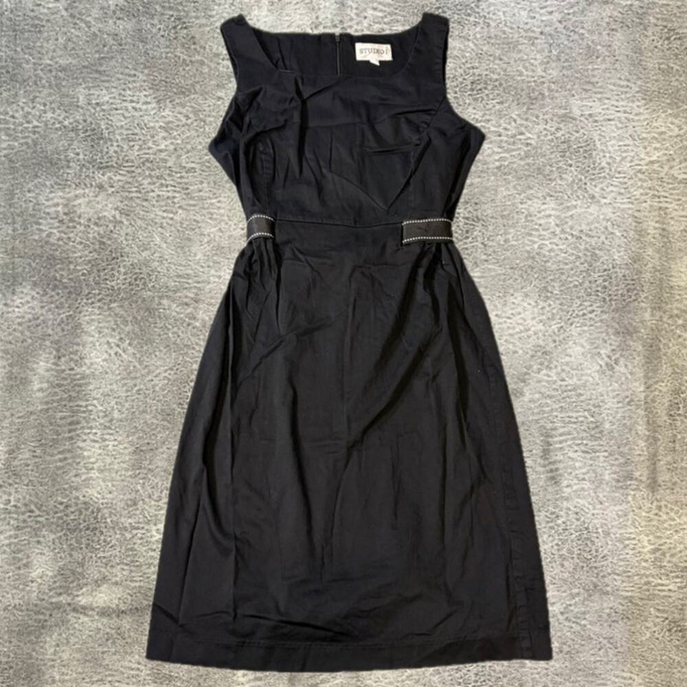 Vintage Black Structured Studio I Midi Dress